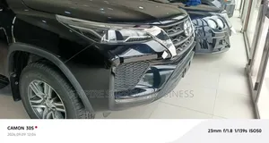Toyota Fortuner 2025 Noir