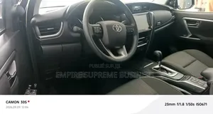 Toyota Fortuner 2025 Noir