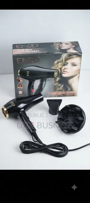 Lot d'Appareils De Coiffure Professionnels (Sèche-Cheveux Lisseur)