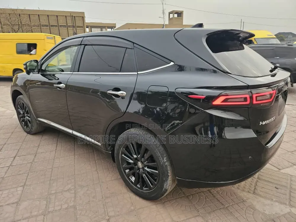 Toyota Harrier 2019 Noir