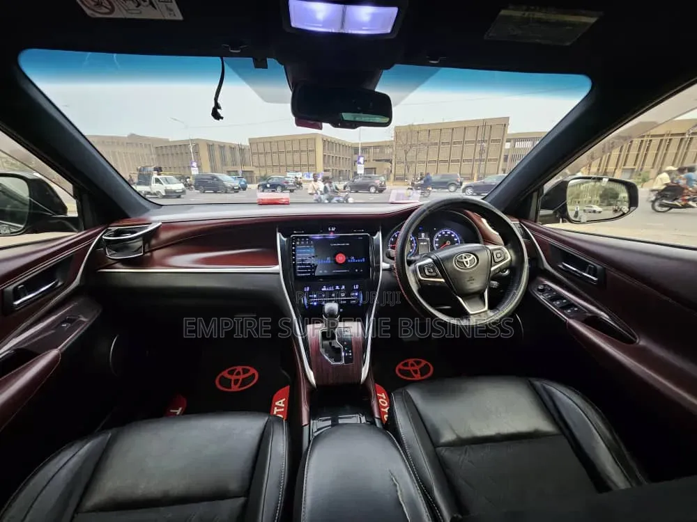 Toyota Harrier 2019 Noir