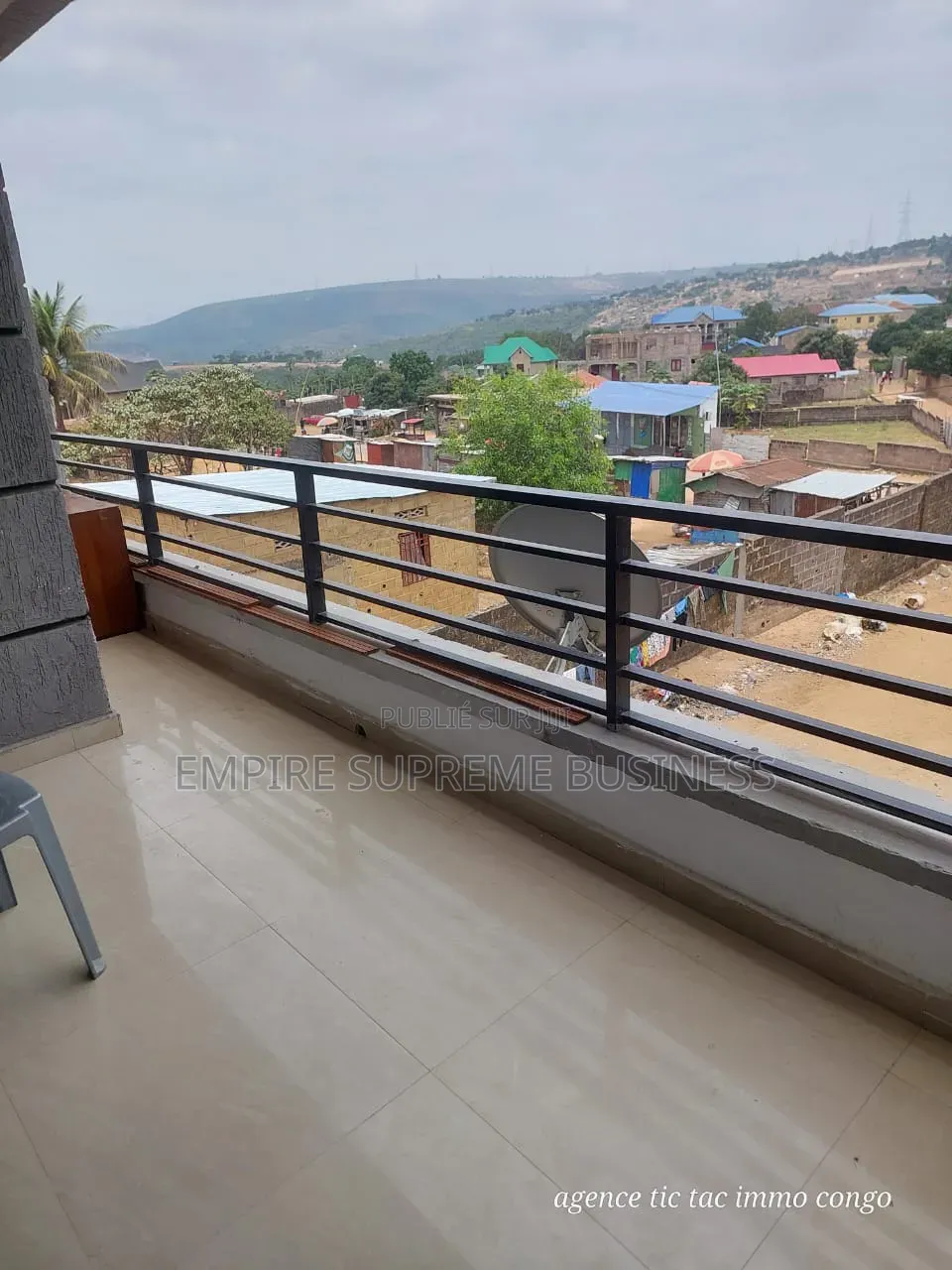 4chbre Maison dans Empire Supreme, Mont-Ngafula à Vendre