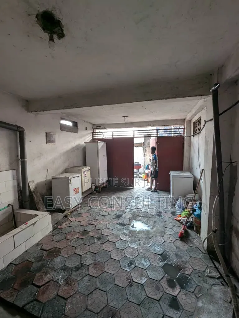 1chbre Villa dans Bon Marché, Barumbu à Vendre