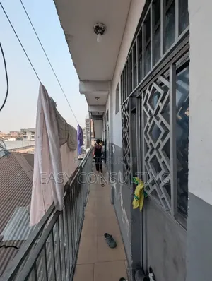 2chbre Villa dans Kinshasa, Barumbu à Vendre