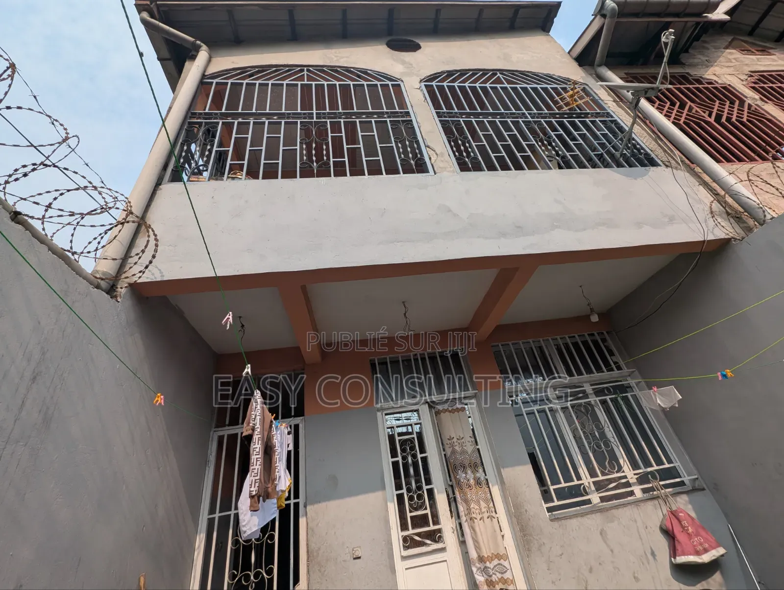 3chbre Duplex dans Quartier 2, Ndjili à Vendre