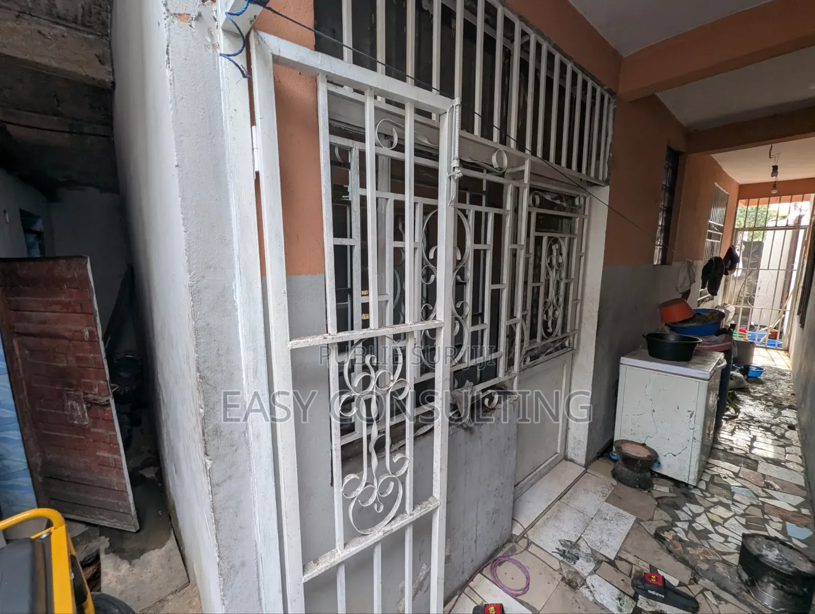 3chbre Duplex dans Quartier 2, Ndjili à Vendre