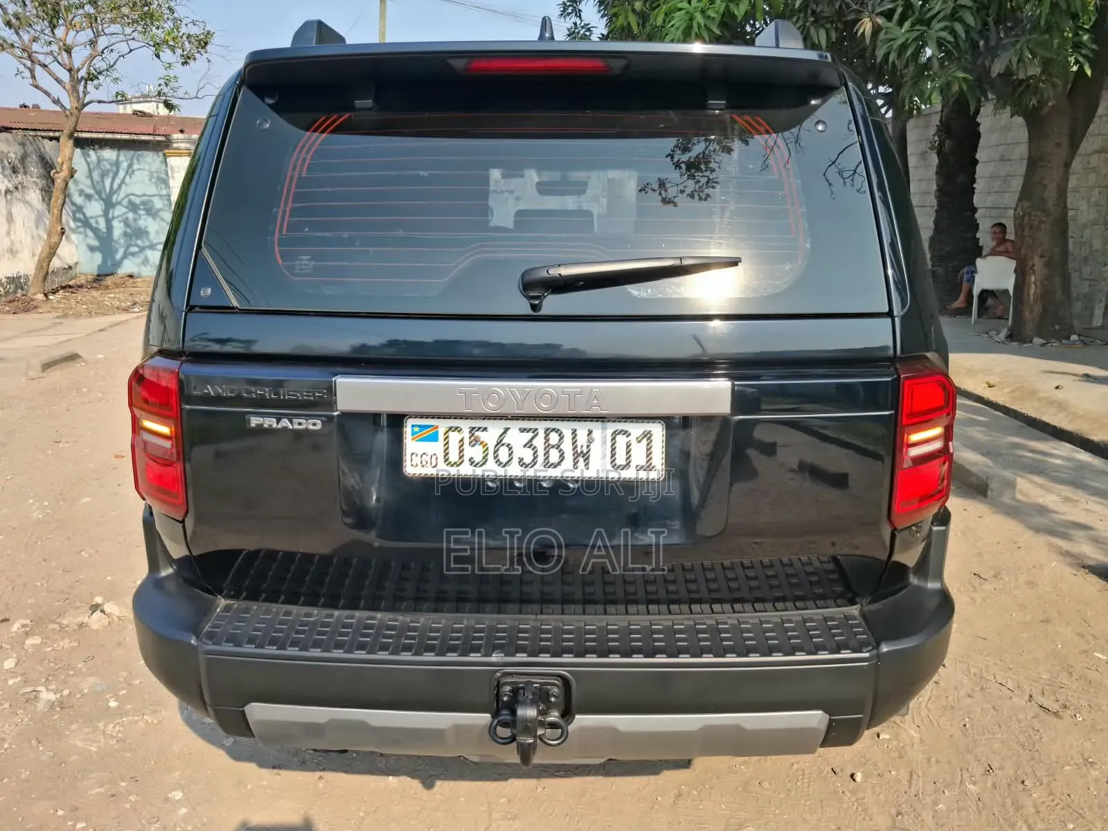 Nouveau Toyota Land Cruiser Prado 2.4 Petrol 2025 Noir