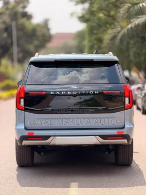 Nouveau Ford Expedition 2026 Bleu
