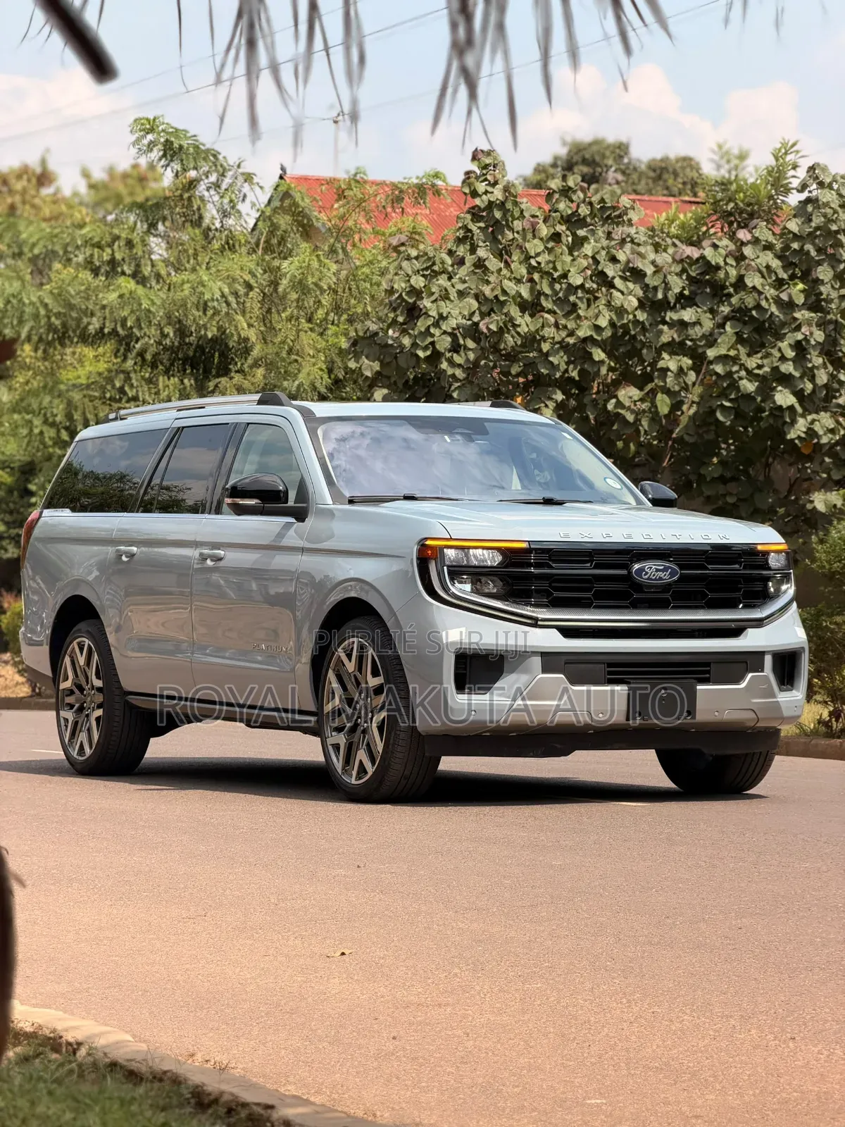 Nouveau Ford Expedition 2026 Bleu