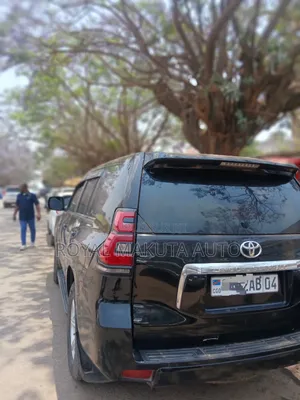 Toyota Land Cruiser 2019 Noir