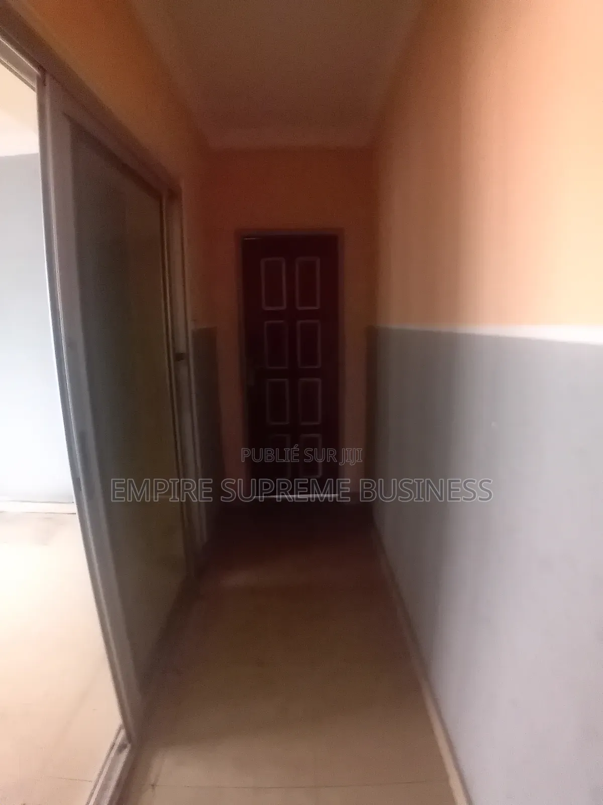 4chbre Villa dans Empire Supreme, Ngaliema à Vendre