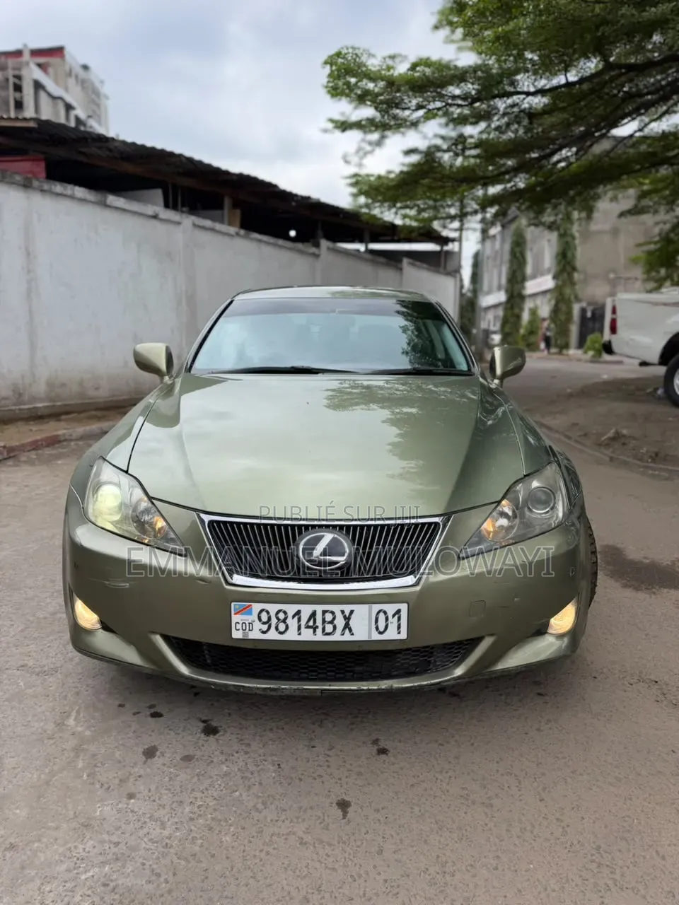 Lexus IS 2012 Vert