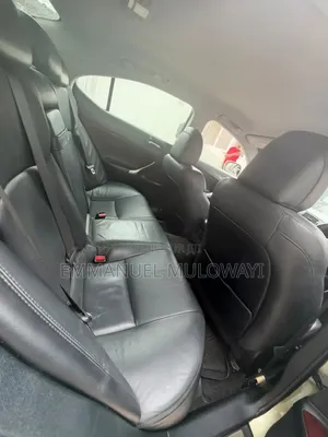 Lexus IS 2012 Vert