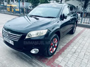 Toyota Vanguard 2012 Noir