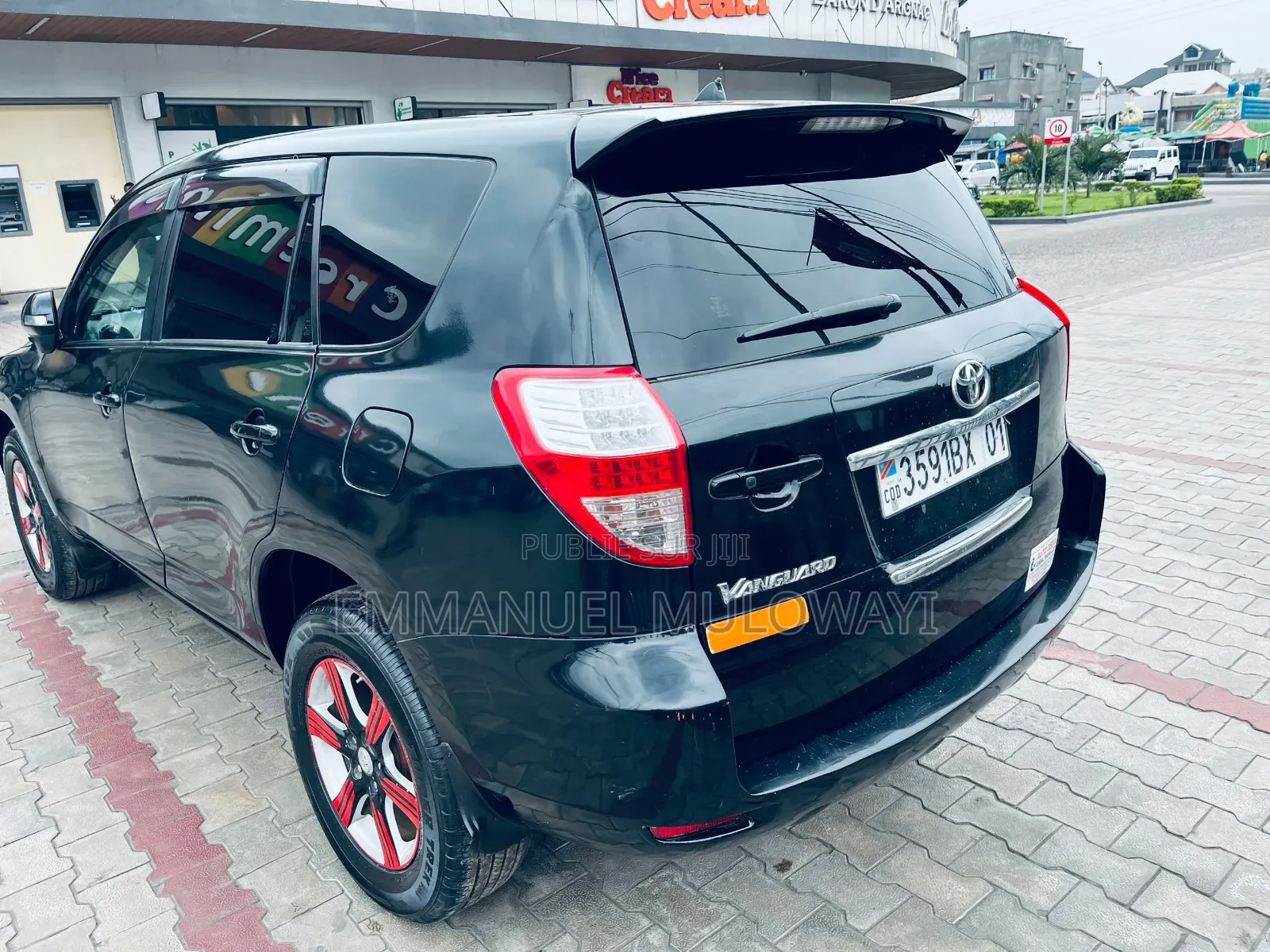 Toyota Vanguard 2012 Noir