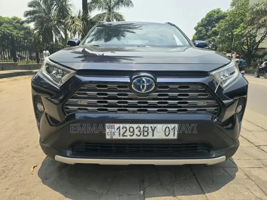 Toyota RAV4 2021 Bleu