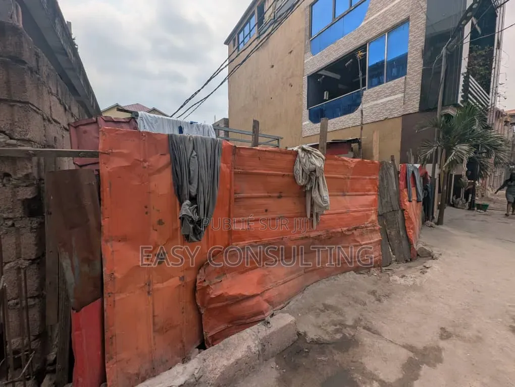 Terrain À Vendre À Limete – 1 Ère Rue Funa Forgeron