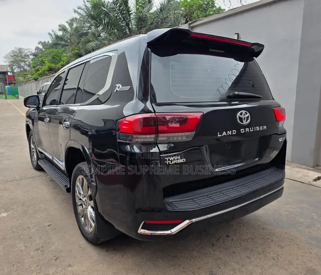 Toyota Land Cruiser Prado VX 2026 Noir