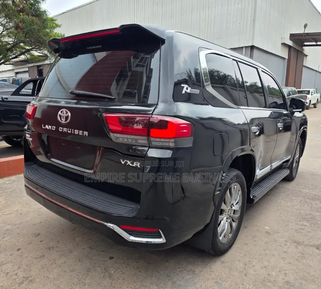 Toyota Land Cruiser Prado VX 2026 Noir