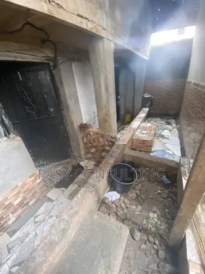 2chbre Villa dans Tshibangu, Bandalungwa à Vendre