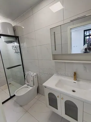 3chbre Appartement dans Empire Supreme, Ngaliema à Louer