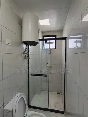 3chbre Appartement dans Empire Supreme, Ngaliema à Louer