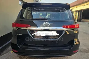 Toyota Fortuner 2.7 AWD 2018 Noir