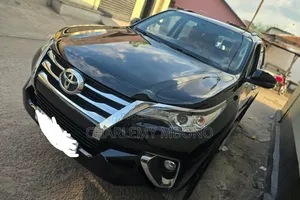 Toyota Fortuner 2.7 AWD 2018 Noir