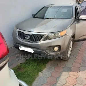 Kia Sorento LX 4dr SUV AWD (2.4L 4cyl 6A) 2014 Gris