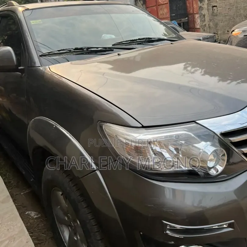 Toyota Fortuner 2.7 AWD 2015 Marron