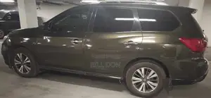 Nissan Pathfinder 2017 Marron