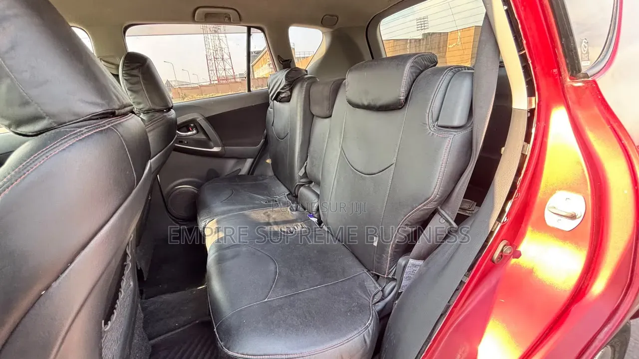 Toyota RAV4 2009 Rouge