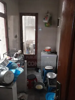 2chbre Maison dans Terre Jaune, Nsele à Vendre