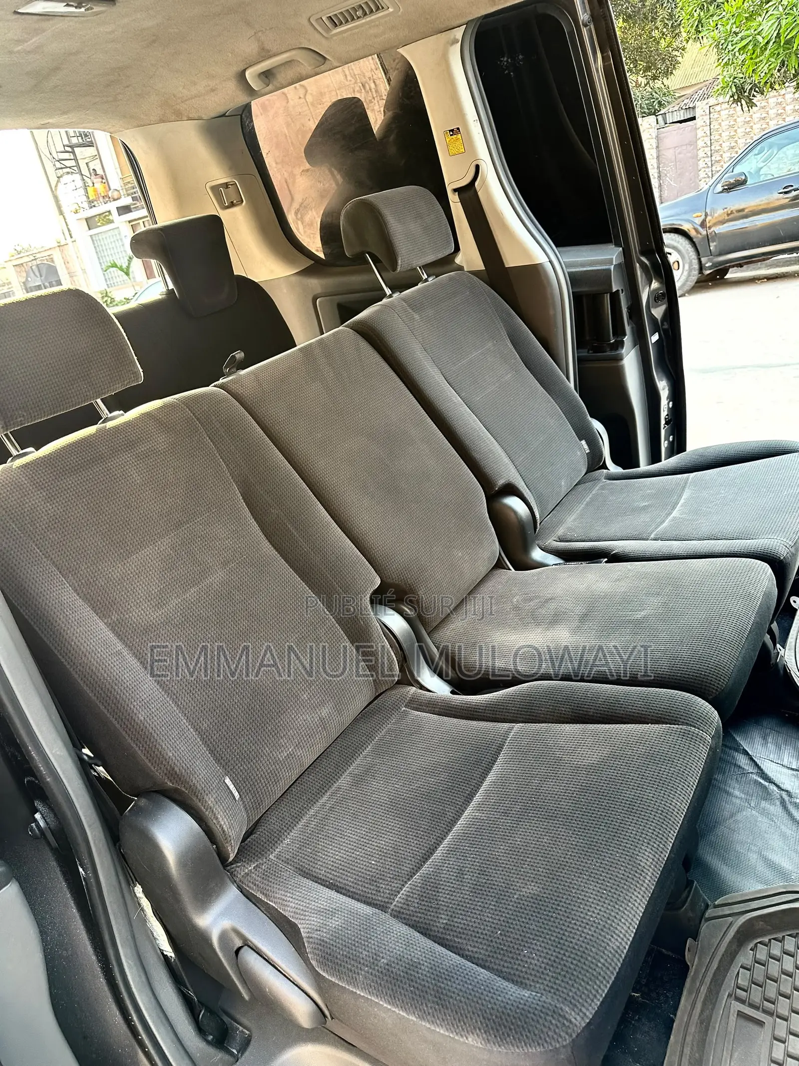 Toyota Noah 2013 Gris