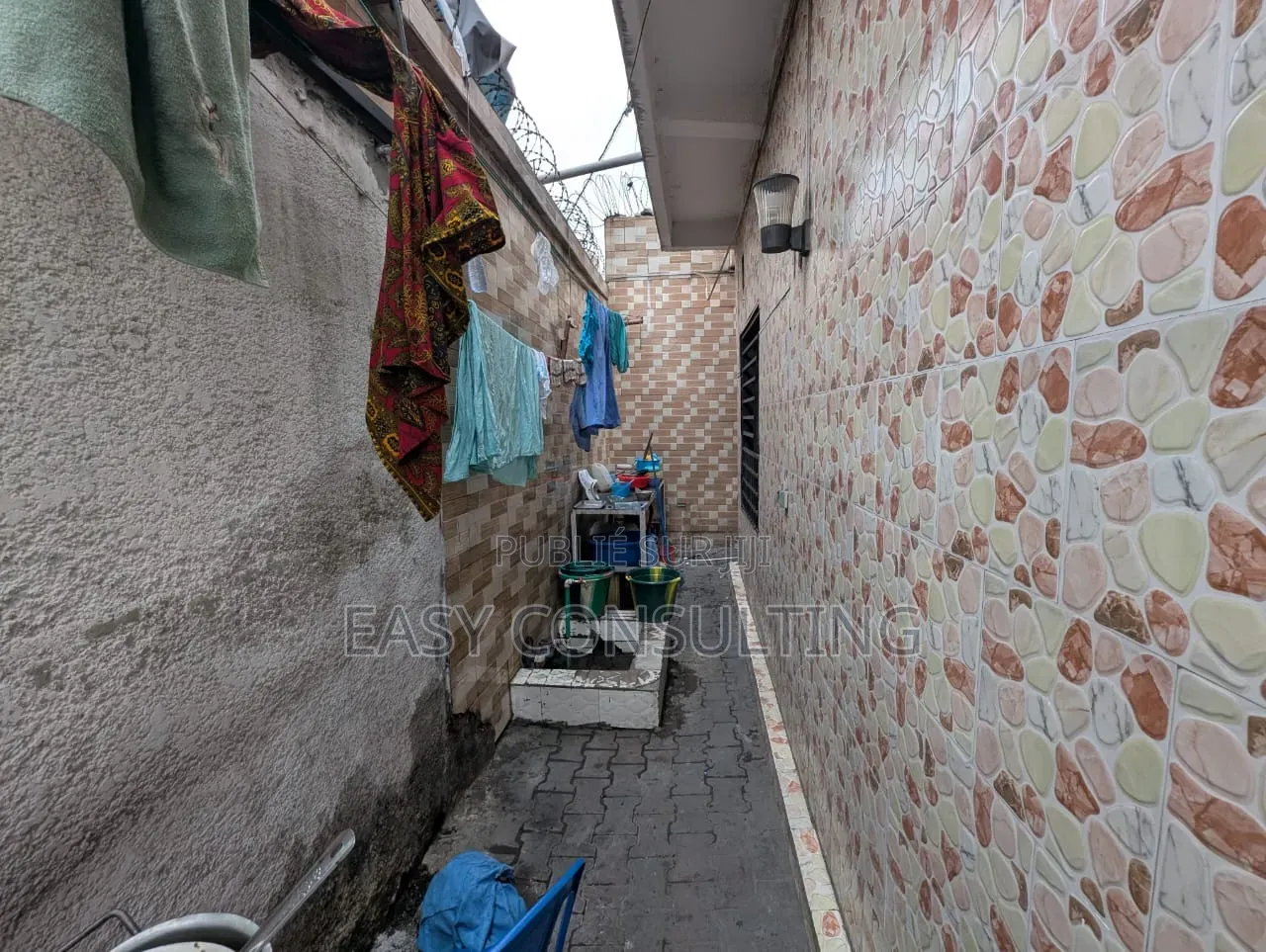 3chbre Maison dans Bon Marché, Barumbu à Vendre