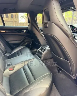 Nouveau Porsche Panamera 2025 Noir