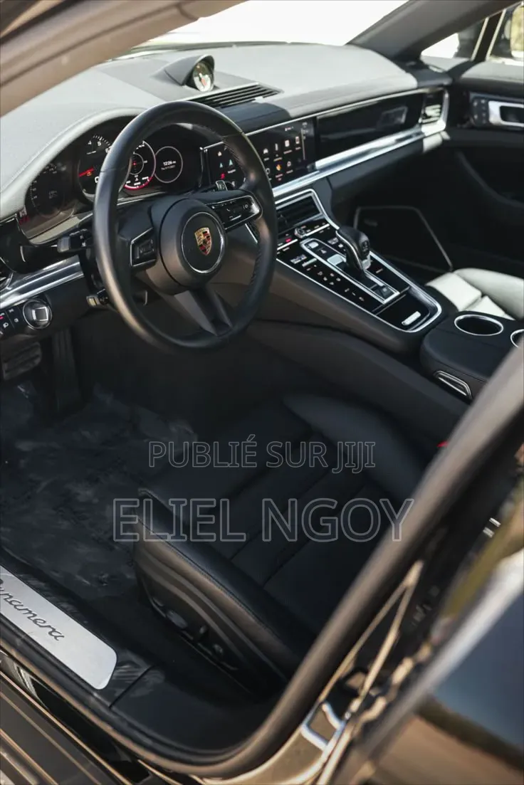 Nouveau Porsche Panamera 2025 Noir
