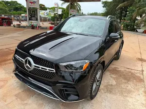 Mercedes-Benz E350 2023 Noir