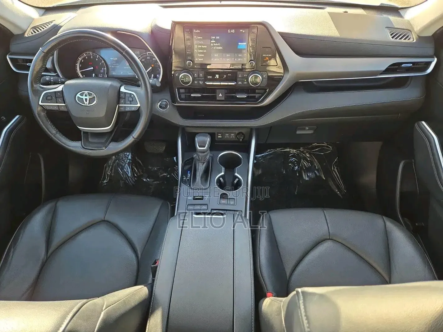 Toyota Highlander L 2022 Gris