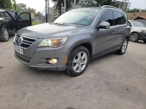 Volkswagen Tiguan 2018 Bleu