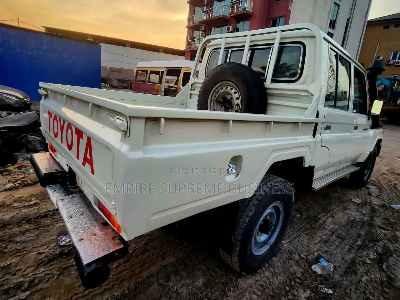 Toyota Land Cruiser 2017 Blanc