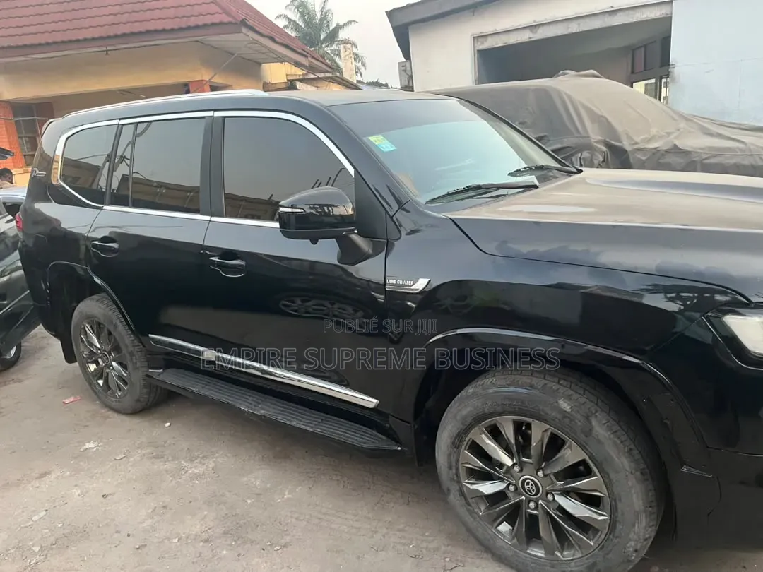 Toyota Land Cruiser Prado 2024 Gris