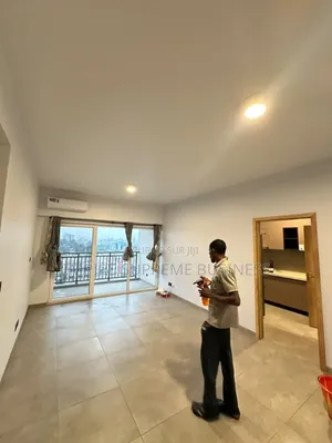 3chbre Appartement dans Empire Supreme, Limete à Vendre