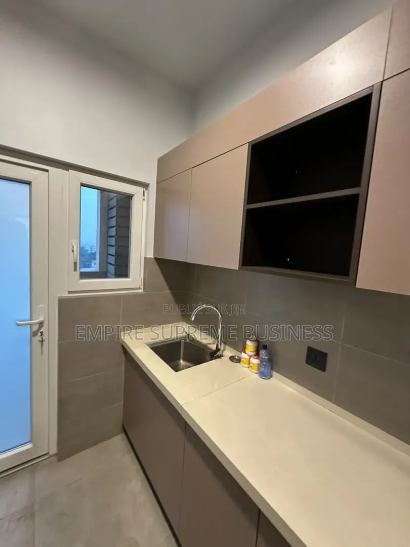 3chbre Appartement dans Empire Supreme, Limete à Vendre