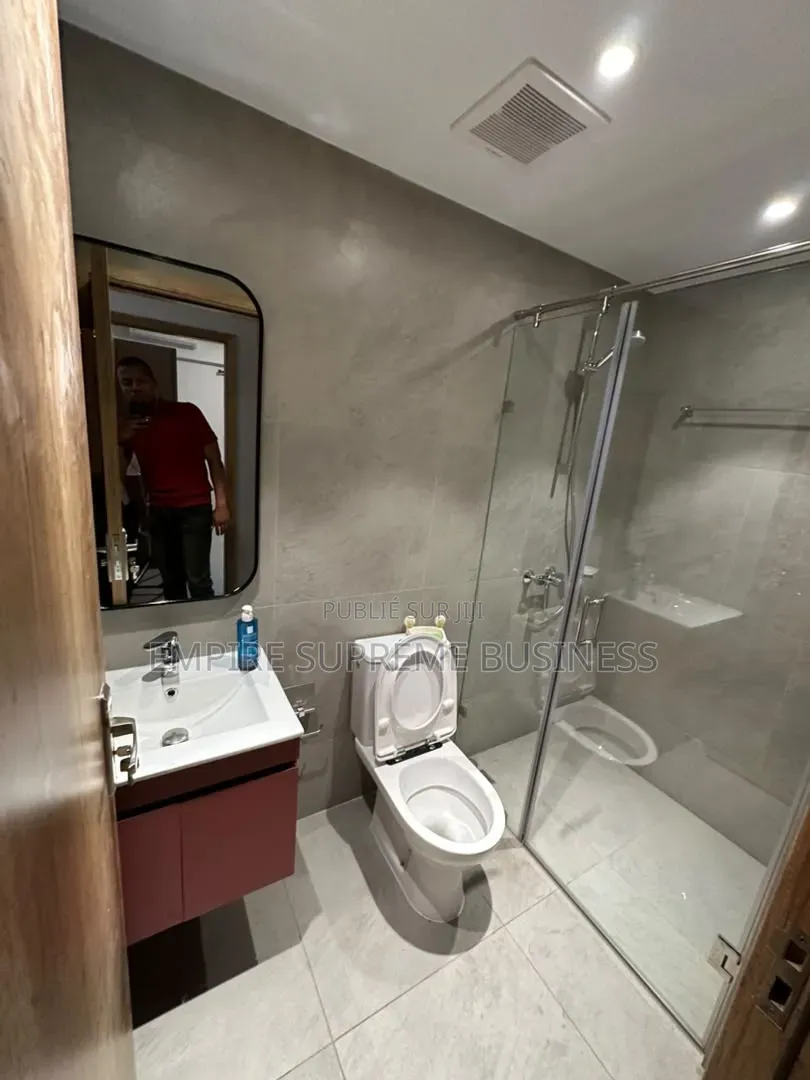 3chbre Appartement dans Empire Supreme, Limete à Vendre