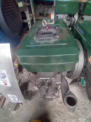 Moteur Diesel Poussa 22 Cv À Vendre Modèle : Zs1115wp