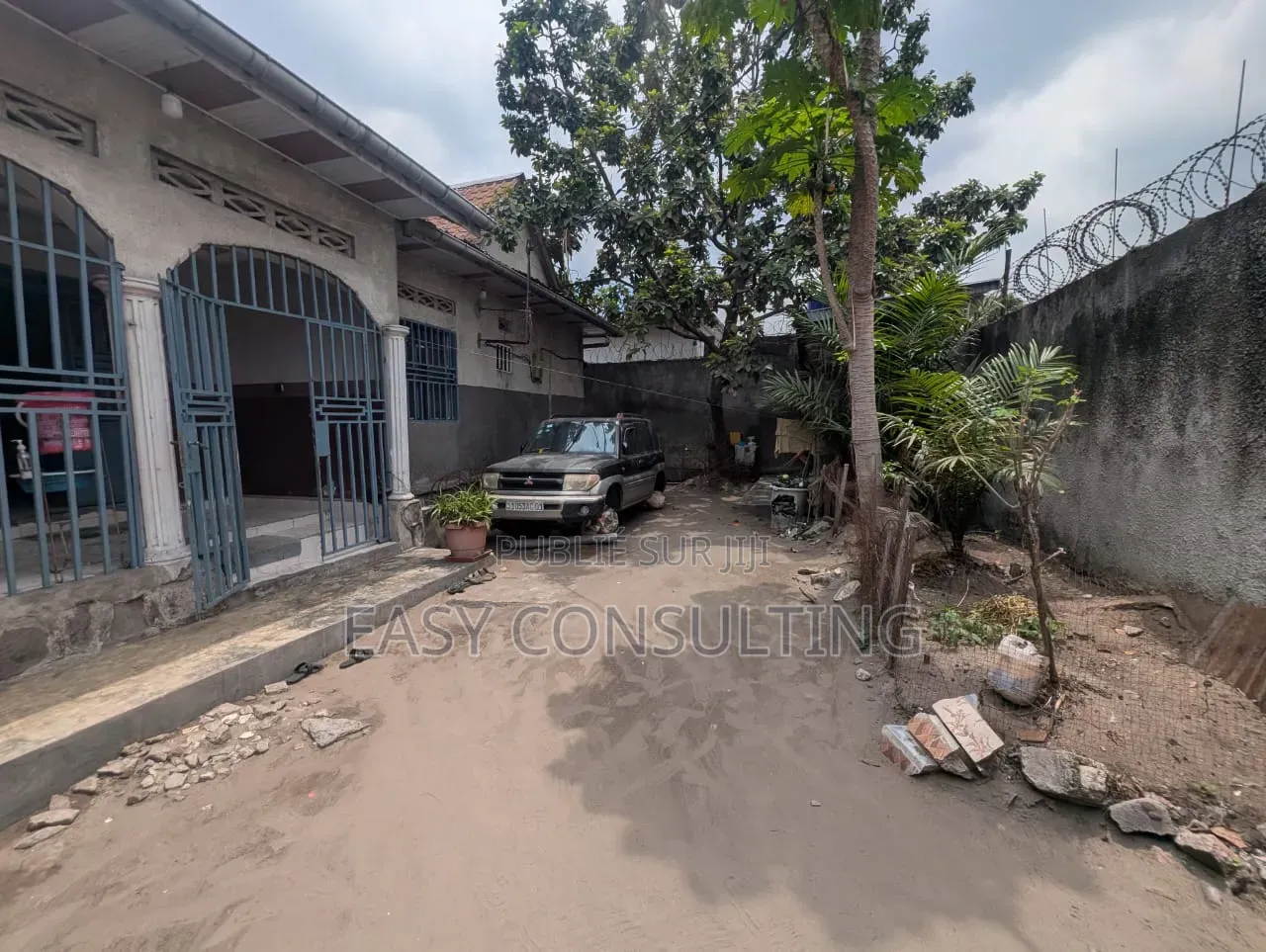 3chbre Maison dans Terre Jaune, Nsele à Vendre