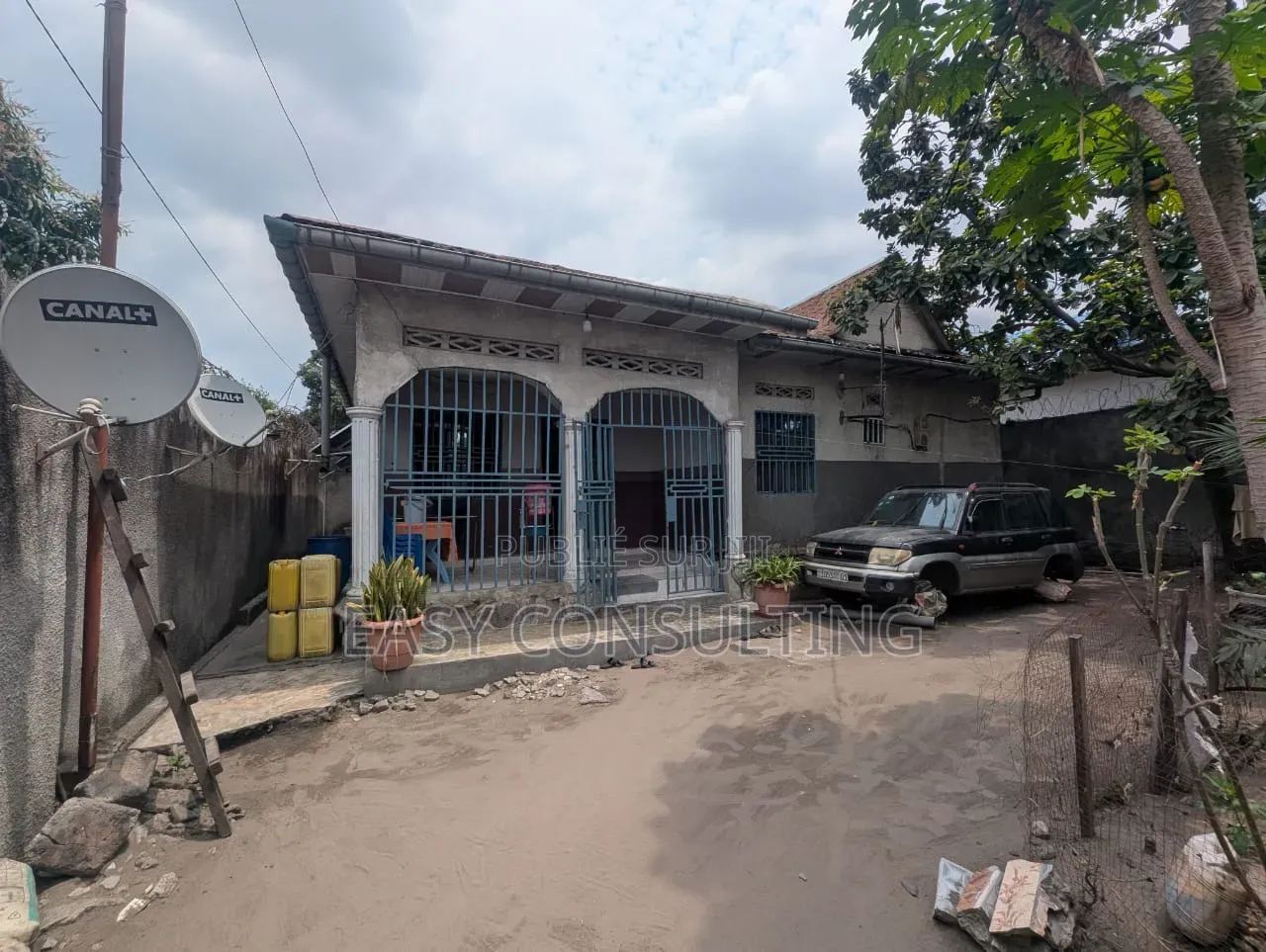 3chbre Maison dans Terre Jaune, Nsele à Vendre