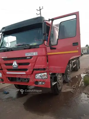 Howo Multicar M26 2012