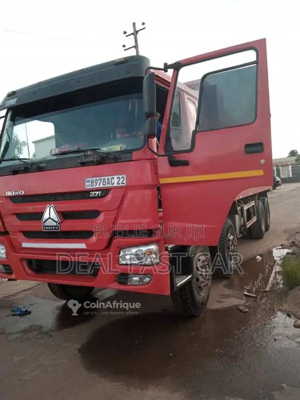 Howo Multicar M26 2012